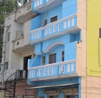 Moradabad Hotel | SPOT ON Ashu Guest House