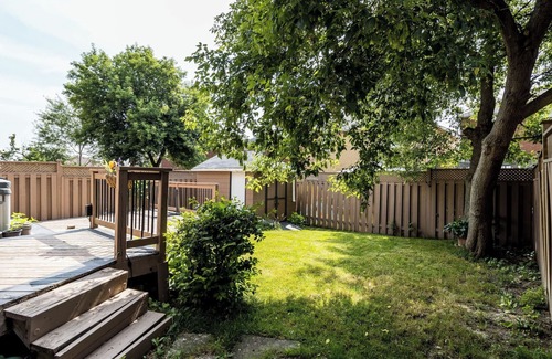 Caledon House | Spotless Bright Home By The Headwaters In Orangeville!