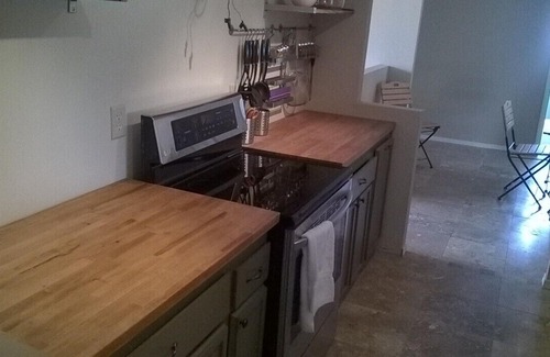 Alhambra House | SPOTLESS REMODEL/BASEBALL AND AIRPORT 15 MIN. AWAY/CENTRAL PHOENIX!