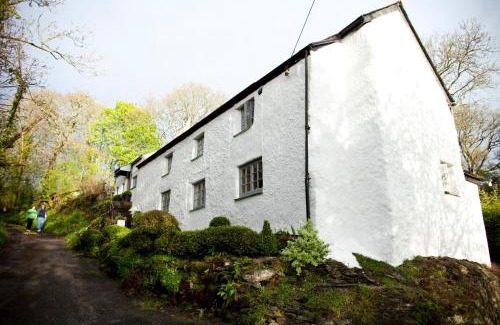 Probus Bed & Breakfast | Spring Cottage B&B