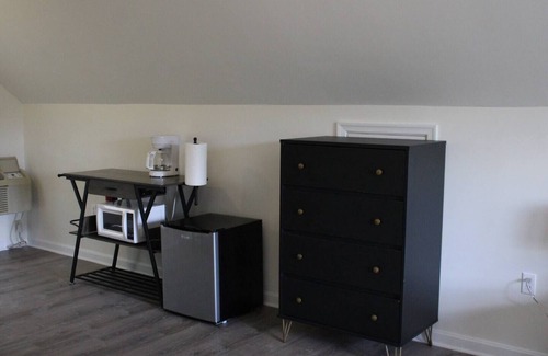 Etlan House | Spring Hill Mountain Retreat