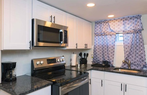 Henryville House | Spring Poconos Getaway! 2bd Cabin