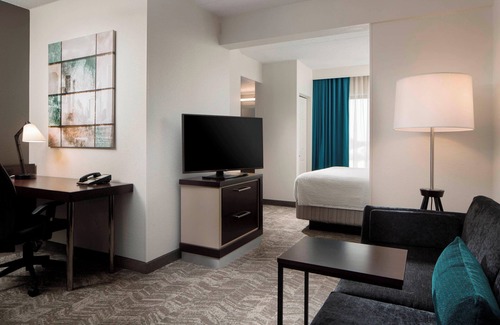 Half Day Hotel | Springhill Suites By Marriott Chicago Lincolnshire