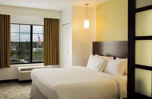 Milford Hotel | SpringHill Suites by Marriott Quakertown