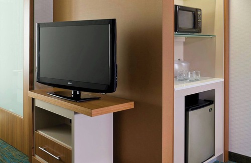 Oxford Valley Hotel | SpringHill Suites by Marriott Philadelphia Langhorne