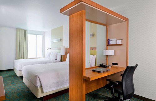 Oxford Valley Hotel | SpringHill Suites by Marriott Philadelphia Langhorne