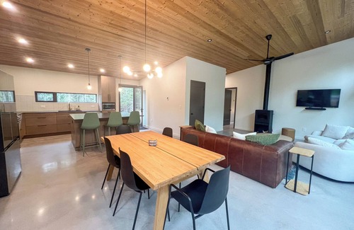 Copper Harbor House | Spruce House: The Perfect Summer Retreat with Hiking, Swimming, and More!