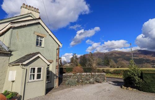 Thornthwaite House | Squirrel Cottage