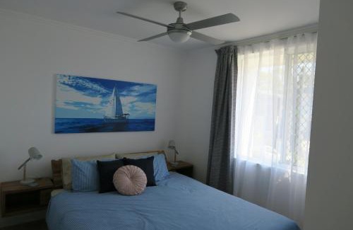 Wynnum Apartment | St Caths Anchorage