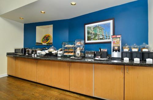 Touro Hotel | St Charles Inn, Superior Hotel