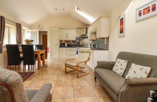 Fourstones Near Bentham Cottage | STABLE COTTAGE, pet friendly, character holiday cottage in Ingleton