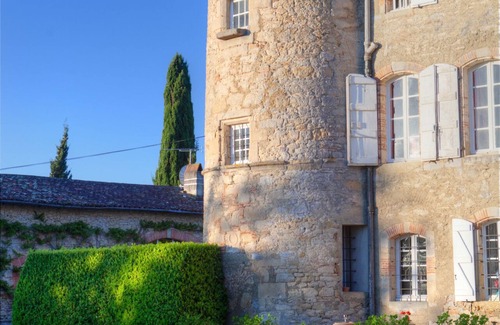 Beauville House | Stable House is a place for your family to enjoy a taste of French living.