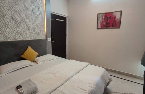 Jaipur Apartment | Staeg 2bhk Centre of the Jaipur