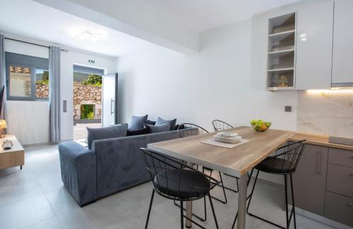 Marantochori Apartment | Staianna Suites - Stylish Suite Myrtia