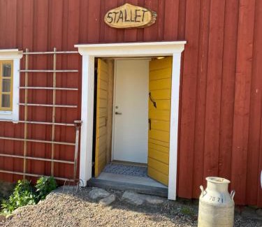 Alingsas Apartment | Stallet Boende utanför Alingsås