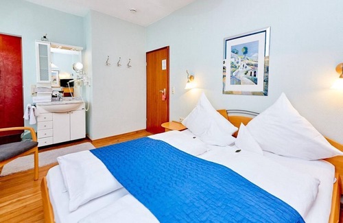 Bernkastel Bed & Breakfast | Standard Double Room - Gast- und Weinhaus Burkard