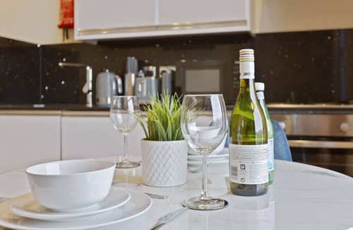 West Bridgford Apartment | Standard Studio Apartment with Free Parking and Wi-Fi