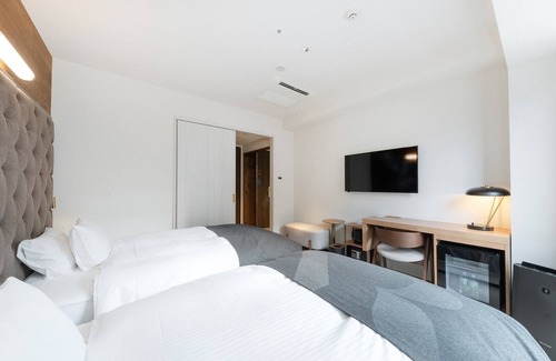Sapporo City Centre Hotel | Standard Twin City View Train Street Room Only/Sapporo Hokkaidō