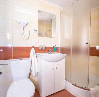 Andrychow House | Stanica Hucuł
