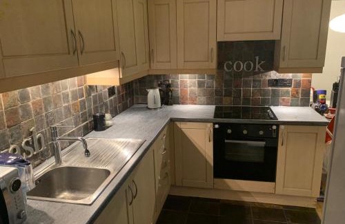 Stansted Apartment | Stansted spacious 2-bed apartment, easy access to Stansted Airport & London