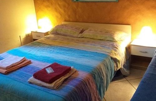 Scillichenti Apartment | Stanza 30 euro per 2 ore Acireale
