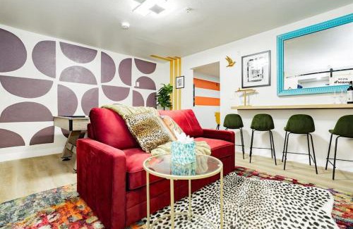Gateway District House | Star Motel Unit 5- New Downtown Haven Boutique Las Vegas Oasis Home