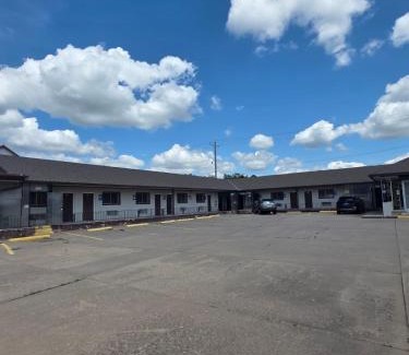 El Dorado Hotel | Stardust Inn Motel and Suites