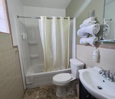 El Dorado Hotel | Stardust Inn Motel and Suites