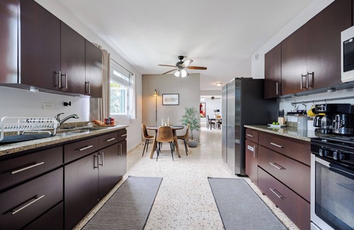 Santa Rosa House | Stargazing Villa Retreat w/pool, Near San Juan