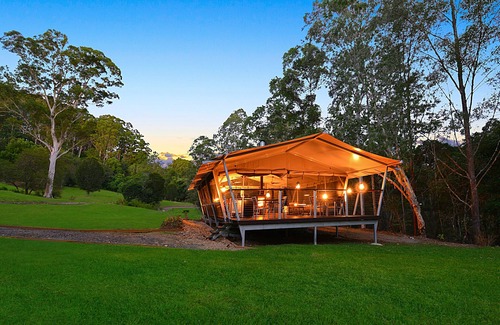 West Woombye RV Rental | Starry Nights Luxury Camping - OPENING SPECIAL