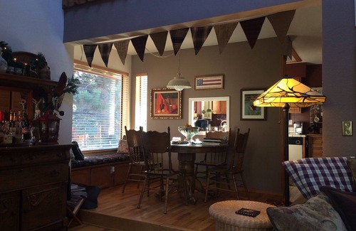 Lake Almanor Country Club House | Starry Nights, wonderful LAKE view home in Country Club