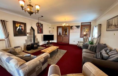 Trimdon Station House | Starshinezzz - Large Farmhouse County Durham