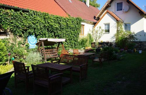 Cimer House | Statek Číměř