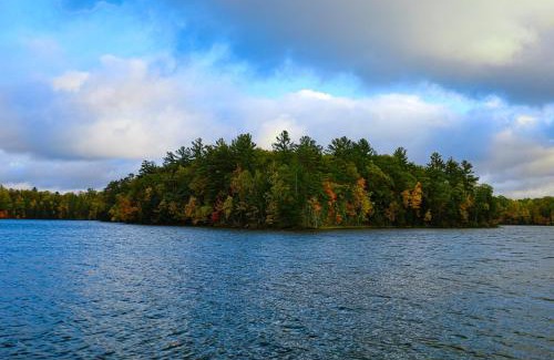 Lac du Flambeau House | Statenaker Point