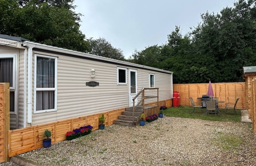 Turnchapel House | Static Caravan, Close to the Coastline With Jennycliff Beach a Short Walk Away
