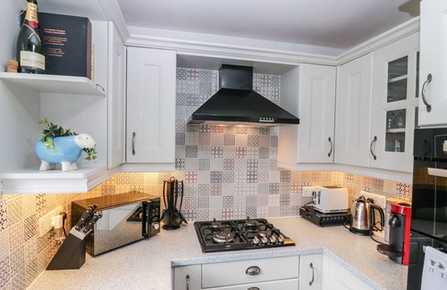 Kirkby-in-Furness Cottage | STATION VIEW, family friendly, with open fire in Kirkby-In-Furness