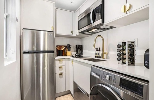 Mid Beach House | Stay 1 Block from the Beach | Roami at The Carmela