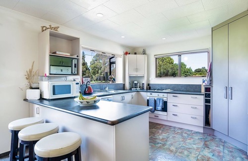 Motueka House | Stay and Play in Motueka
