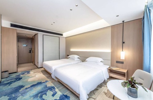 Qixing Hotel | Stay at Guilin Scenic Spot