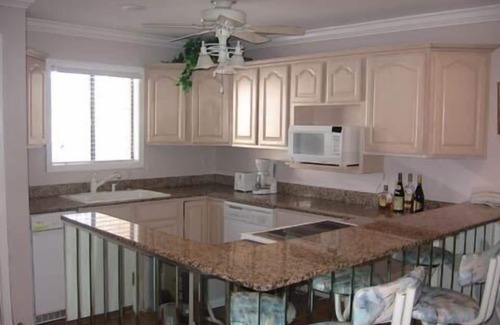 Holiday Isle Condo | Stay directly on the beach!