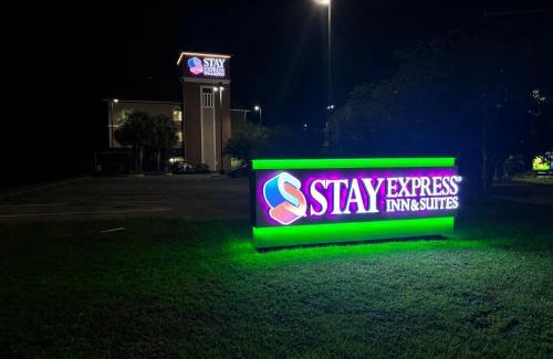 Tillmans Corner Hotel | Stay Express Inn & Suites - Mobile, Al