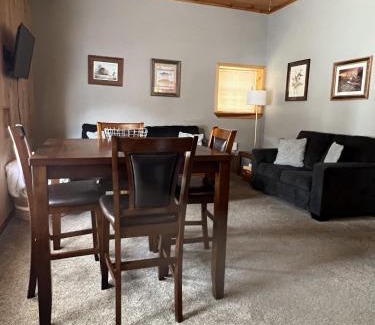Ohiopyle Villa | Stay In Ohiopyle - closest place to the GAP trail in Ohiopyle, PA, Hot Tub