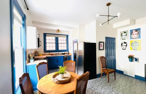 Rome Apartment | Stay in Rome GA Downtown Blue 1 by SiriS