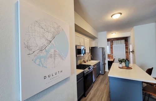 Duluth Condo | Stay Lincoln Park 1 | Craft District Condo