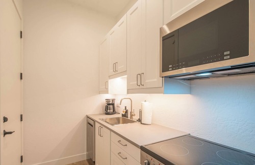 Peoria Apartment | Stay, Relax, Explore: Your Dream Vacation Awaits at our Modern Casita!
