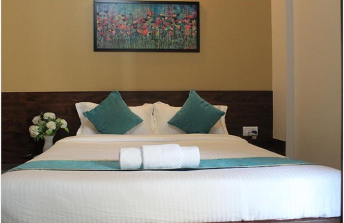 Kharadi Bed & Breakfast | StayBird - Icon Bliss, An Apartment Hotel, Kharadi