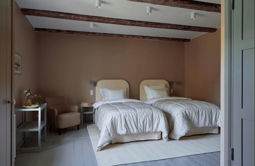 Mathildedal Hotel | StayNorth - Matri House: Matilda
