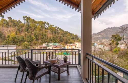 Bhimtal Villa | StayVista at Chirping Woods