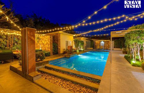Village Hokra House | StayVista at Poetry by Rawai 4BHK Pet Friendly Villa with Private Pool in Pushkar