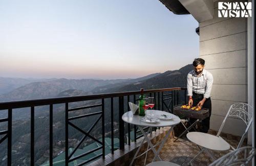 Mashobra Apartment | StayVista at The Apricot with Heater & BBQ